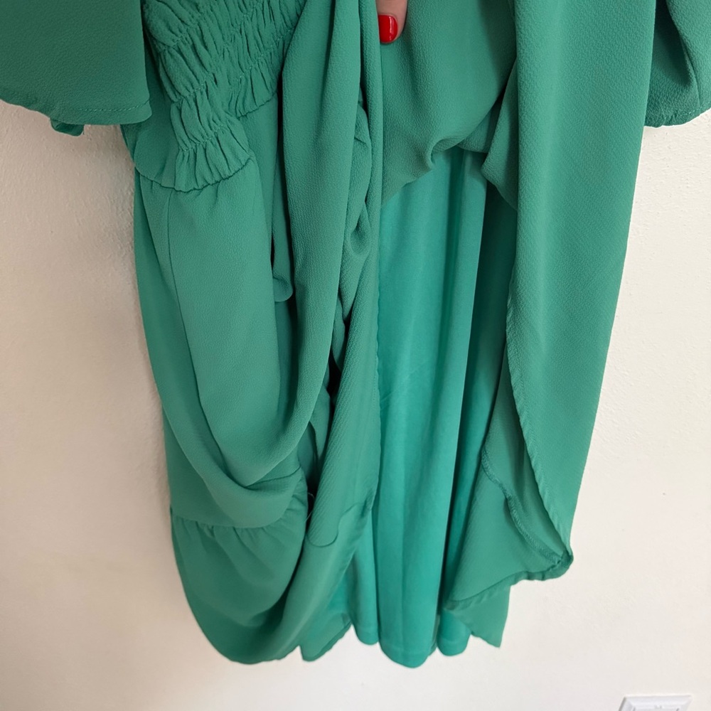 Entro Green Ruched Mini Dress - Picture 6 of 10